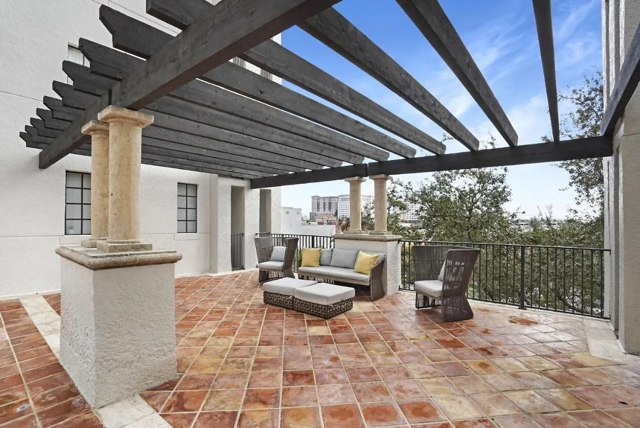 Dharma Coral Gables At Gables Grand Plaza * Miami