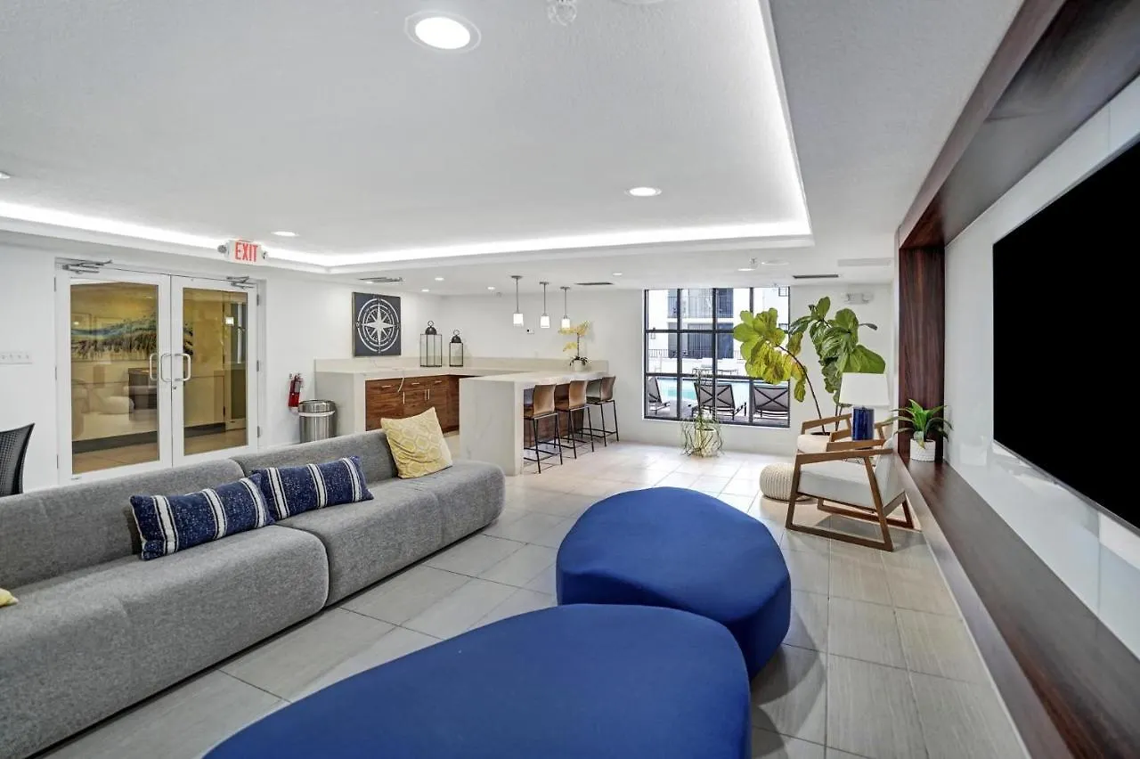 Apartment Dharma Coral Gables At Gables Grand Plaza Miami
