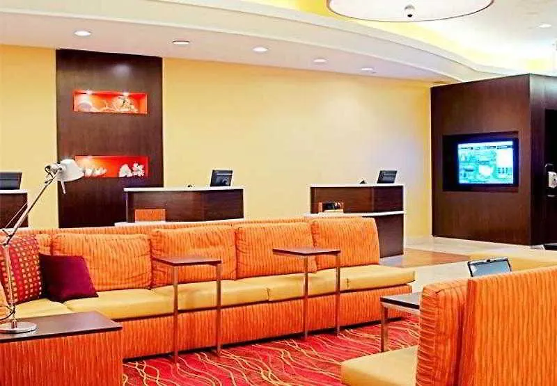 Courtyard Downtown Brickell Area Otel 3*
