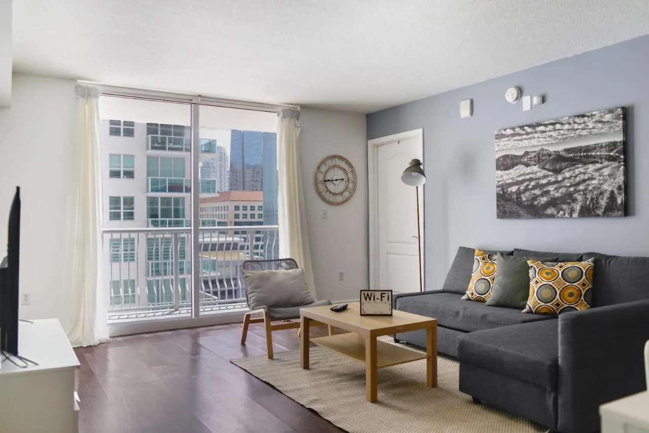 Apartment We Host - Amazing Brickell With Ocean-pool View Miami
