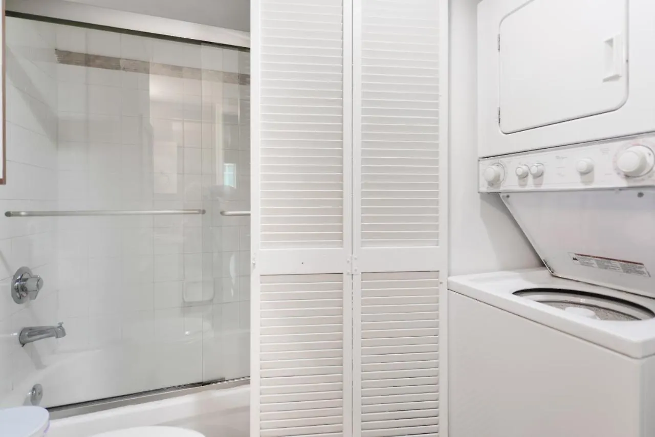 3 Bedrooms At Brickell 41st Floor Top Location *