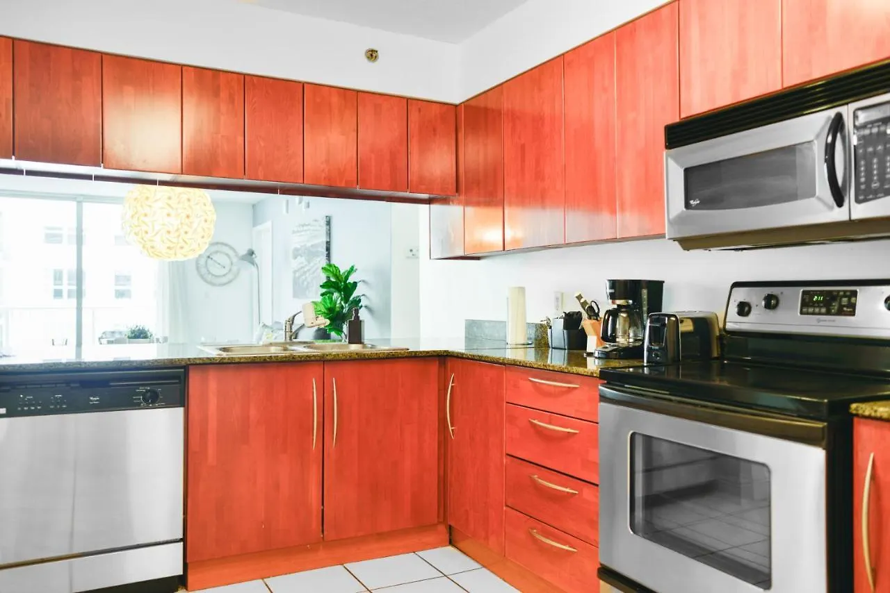 We Host - Amazing Brickell With Ocean-pool View *