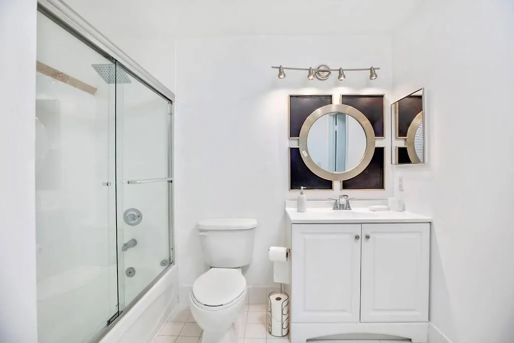Amazing Penthouse In Beautiful Brickell 42 Floor!! Free Garage Parking Apartment Miami