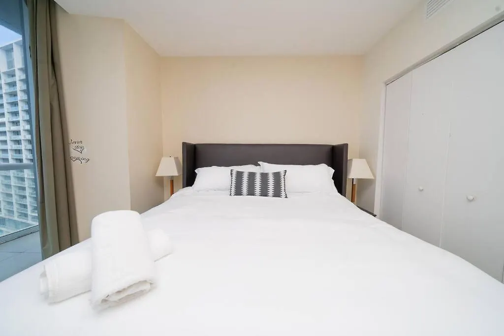 W Stunning Private With Access To Amenities Miami