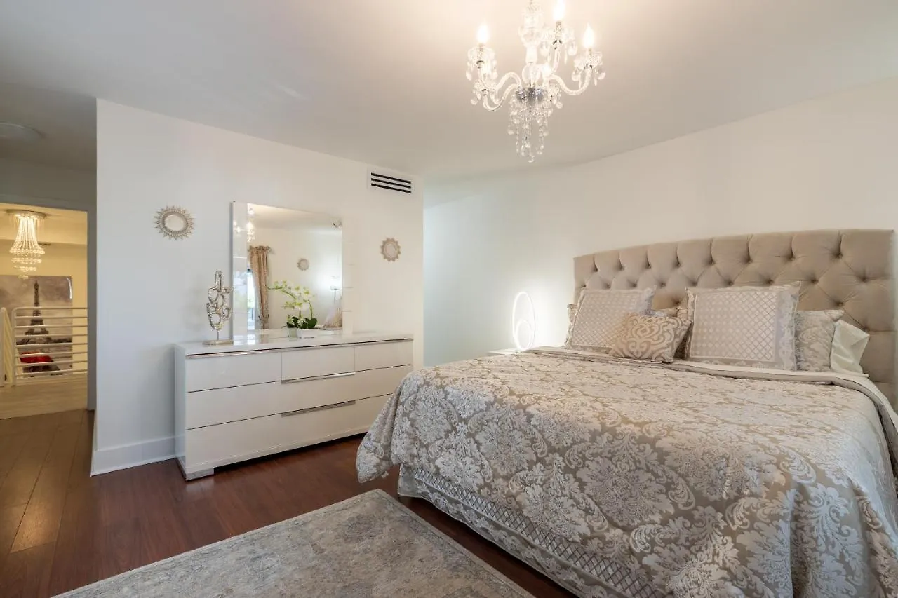 Luxurious And Cozy Townhouse 3 Bedrooms 2.5 Bath Villa