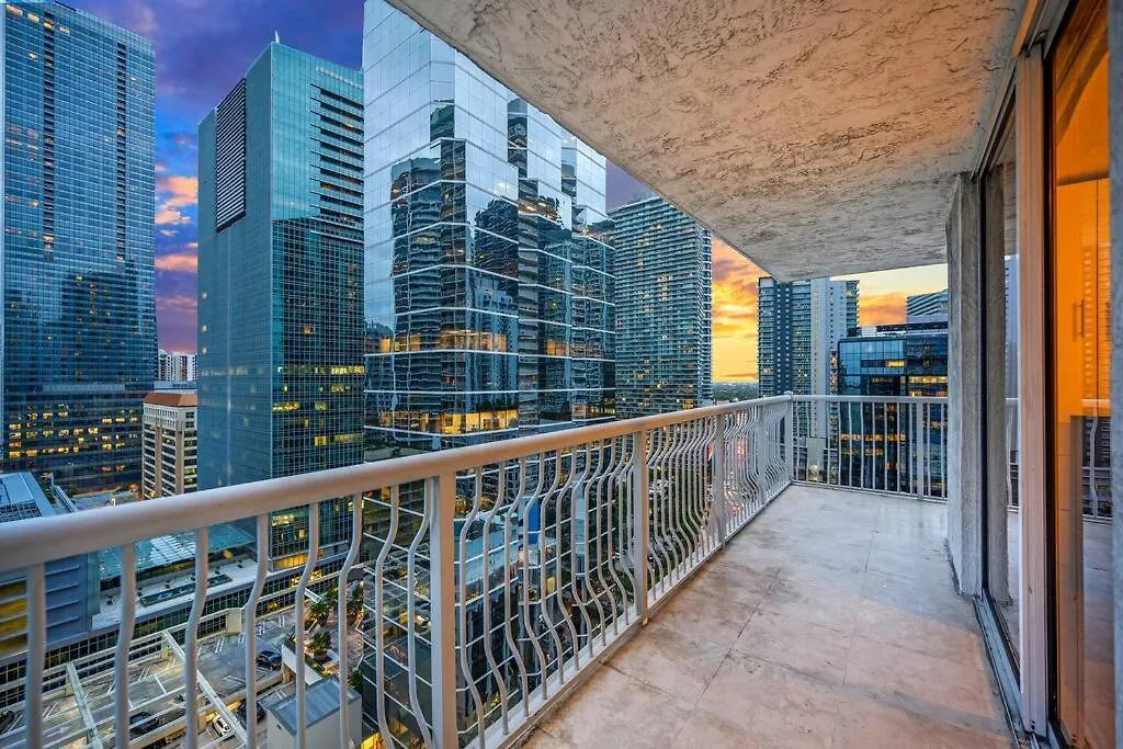 Apartment 40th Floor Priceless Unit Location Miami