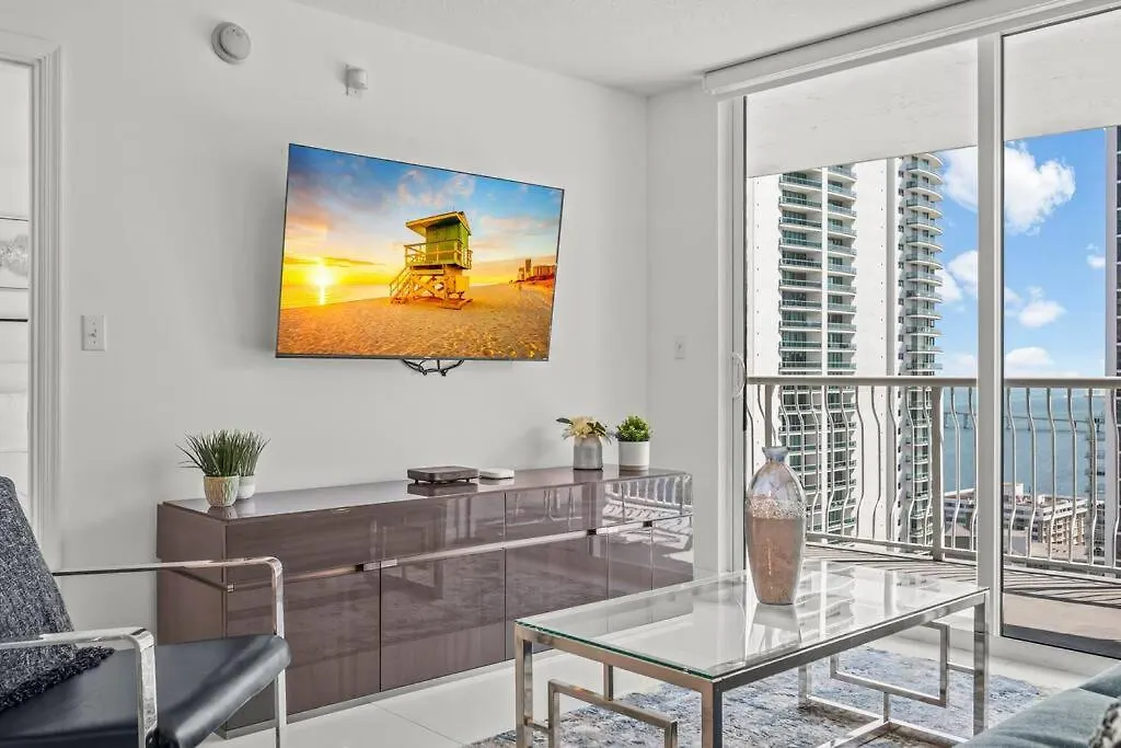 High Floor Ocean View Unit In Brickell מיאמי