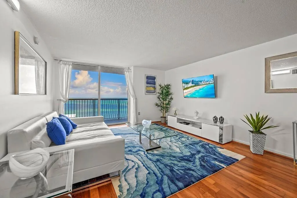 Incredible Ocean View 3 Bedrooms Unit Apartment