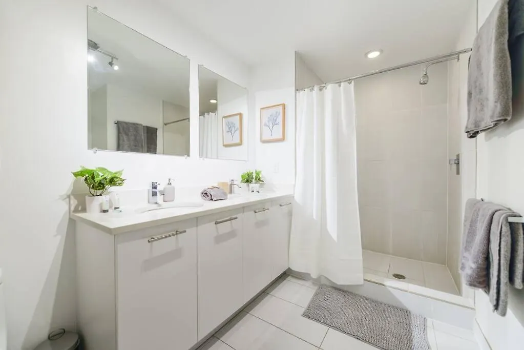 Apartment Lovely At Midtown With Pool Miami