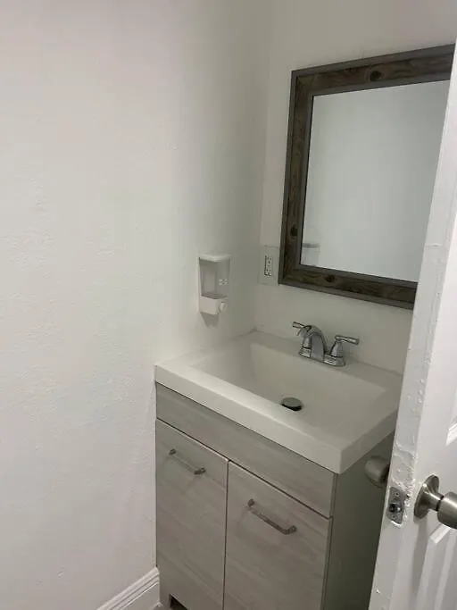 Modern Near Wynwd Mia Design District Holiday home Miami