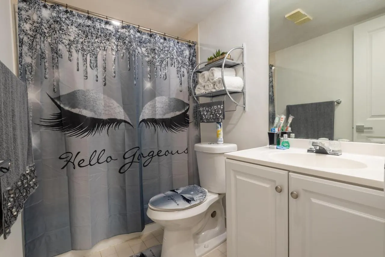 Luxurious And Cozy Townhouse 3 Bedrooms 2.5 Bath Villa Miami