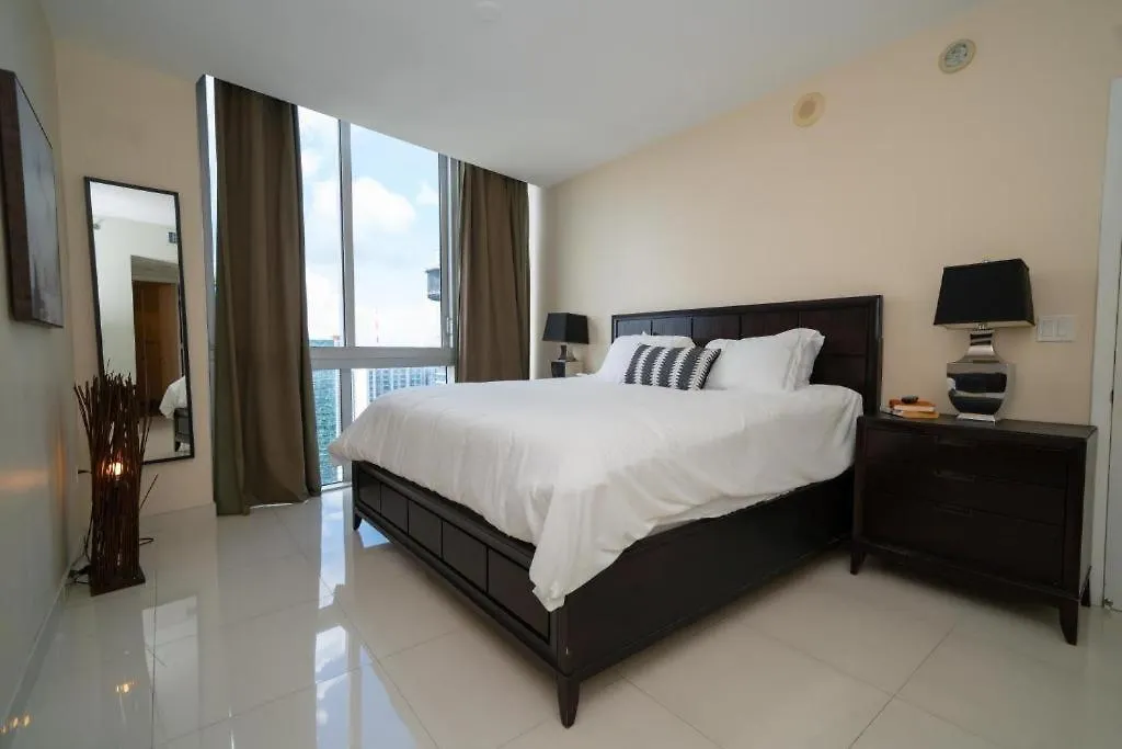 W Stunning Private With Access To Amenities Appartement Miami