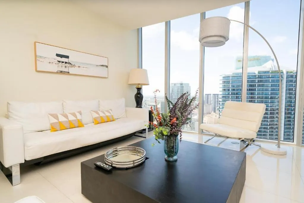 W Stunning Private With Access To Amenities Miami