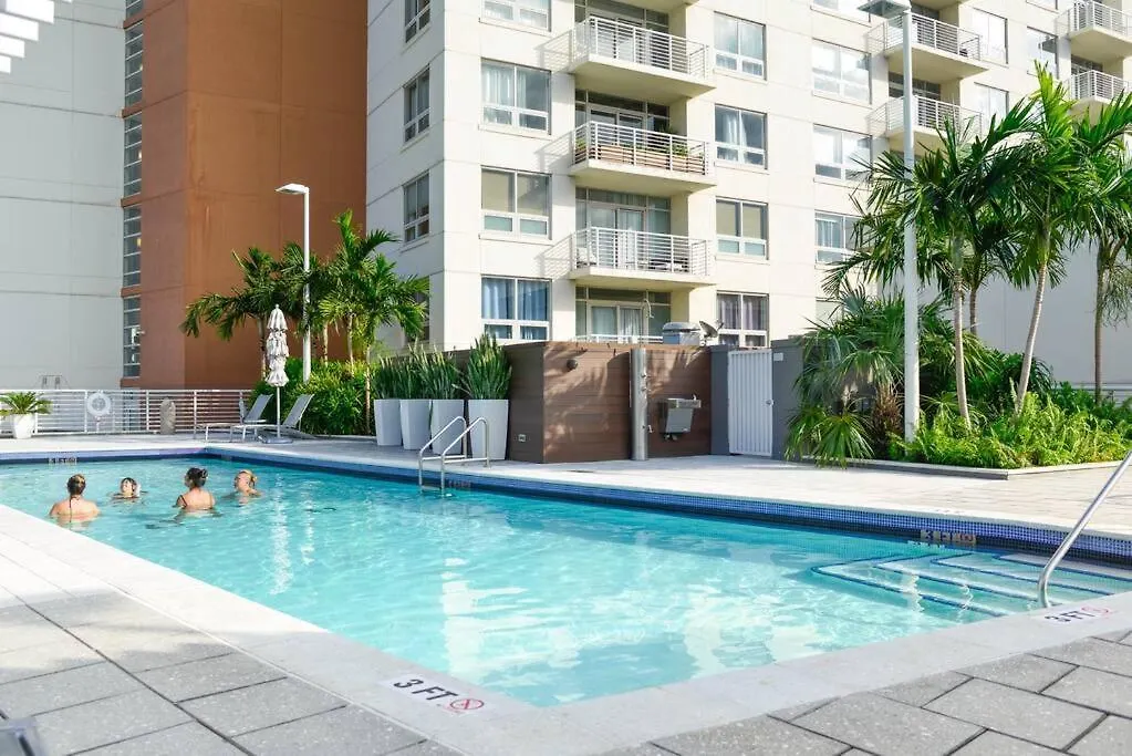 Apartment Lovely At Midtown With Pool