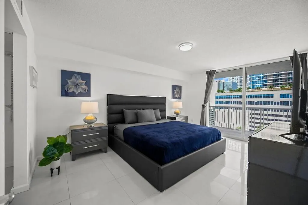 Apartment Amazing Location W Parking In