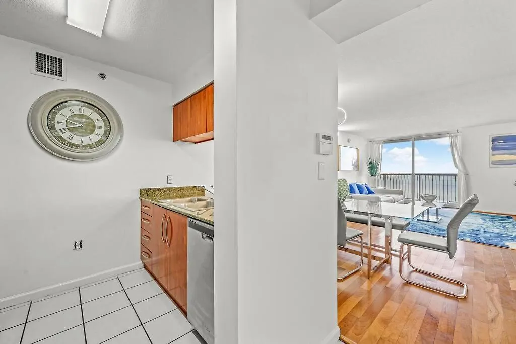 Apartman Incredible Ocean View 3 Bedrooms Unit Miami