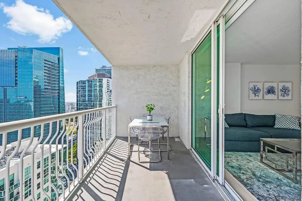 Apartment High Floor Ocean View Unit In Brickell Miami
