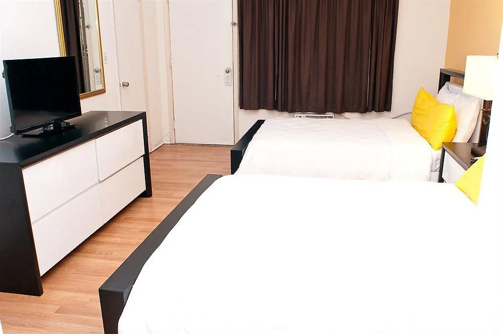 Travelodge By Wyndham Biscayne Bay Отель 3*