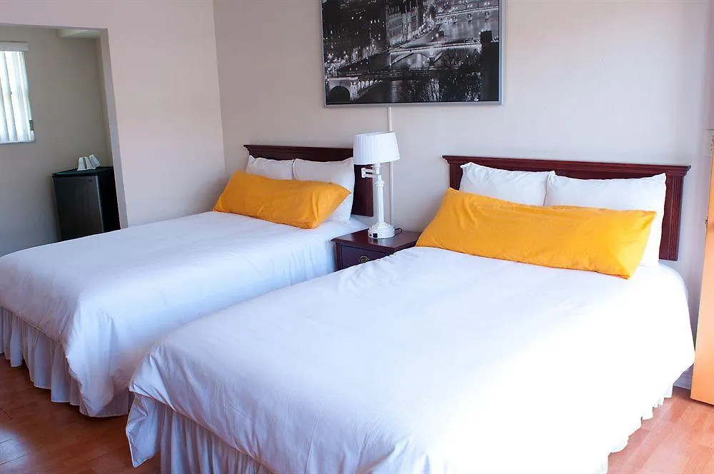 Travelodge By Wyndham Biscayne Bay 3*