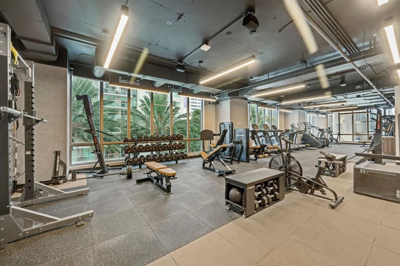 Fabulous With Pool, Gym, Lounge - Prime Location, Apartment *