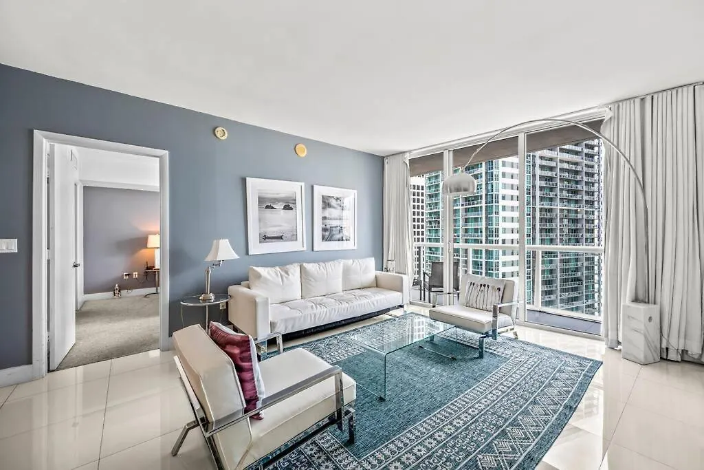 Gorgeous Unit At The W Building Priceless Location Miami