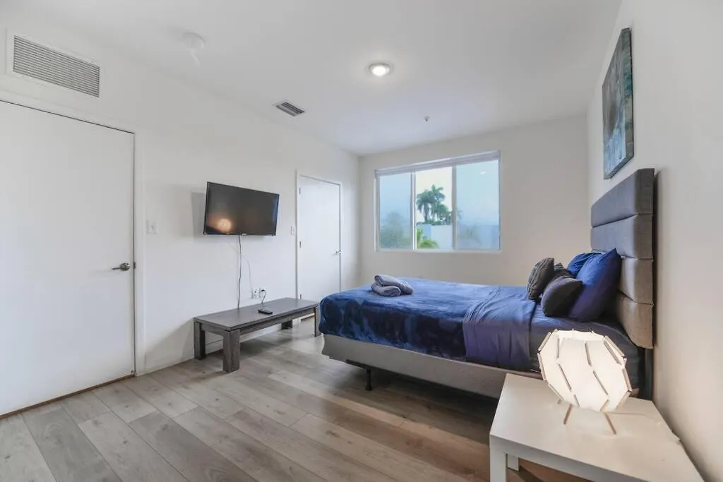 Casa de Férias Fantastic Townhouse 15minutes From The