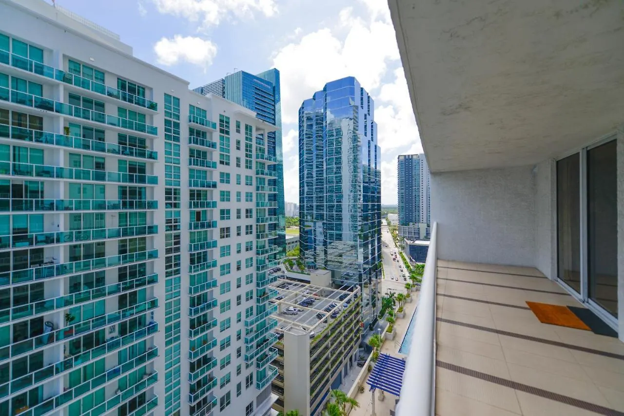 Wonderful In Brickell With Pool And Gym Διαμέρισμα