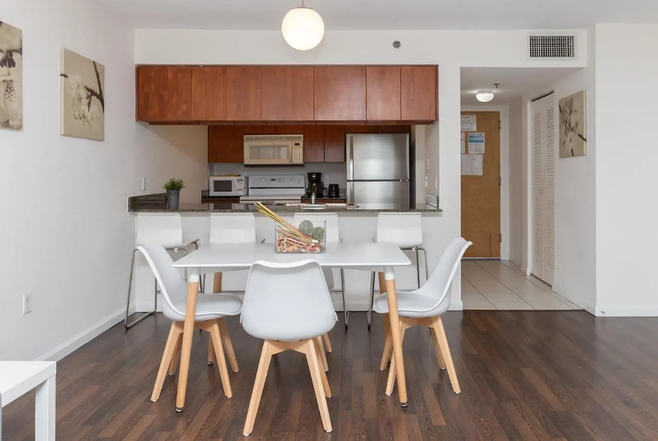 Luxury In Brickell Apartment