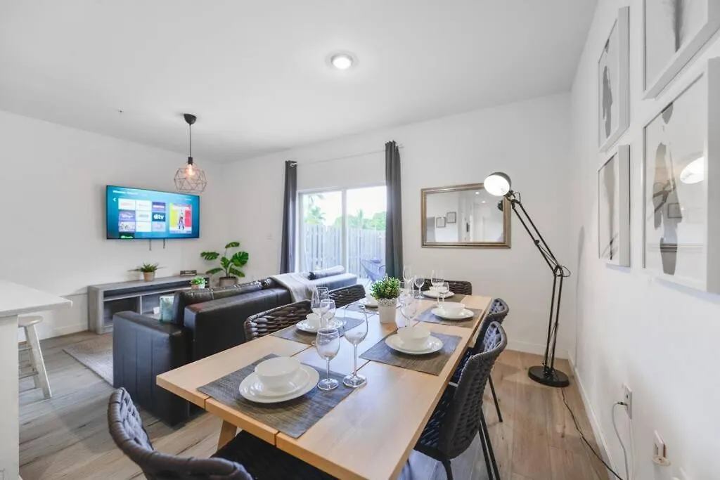 Feriehus Wonderful Townhouse With 3 Bedrooms