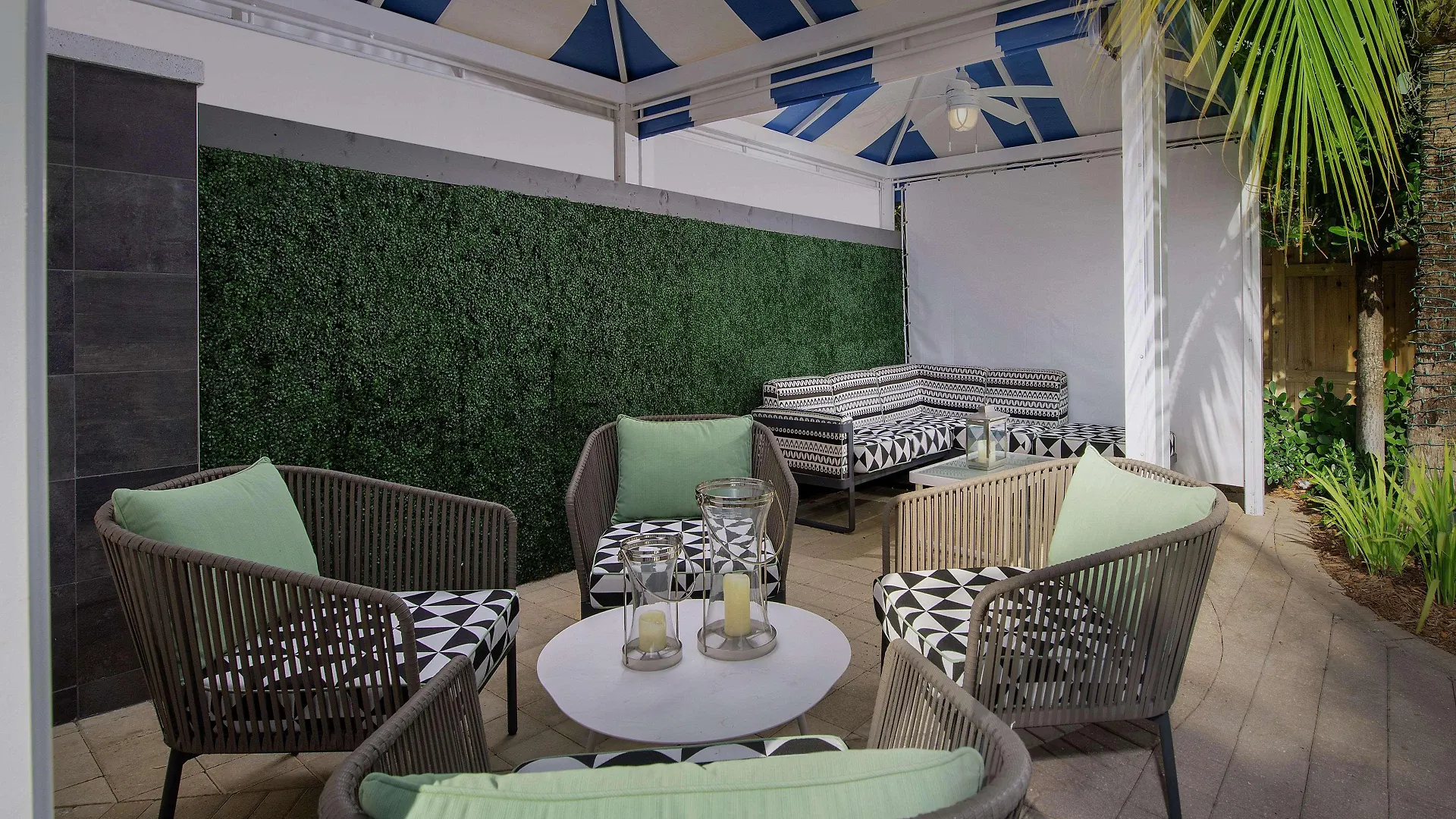 Hilton Garden Brickell South 3* Miami