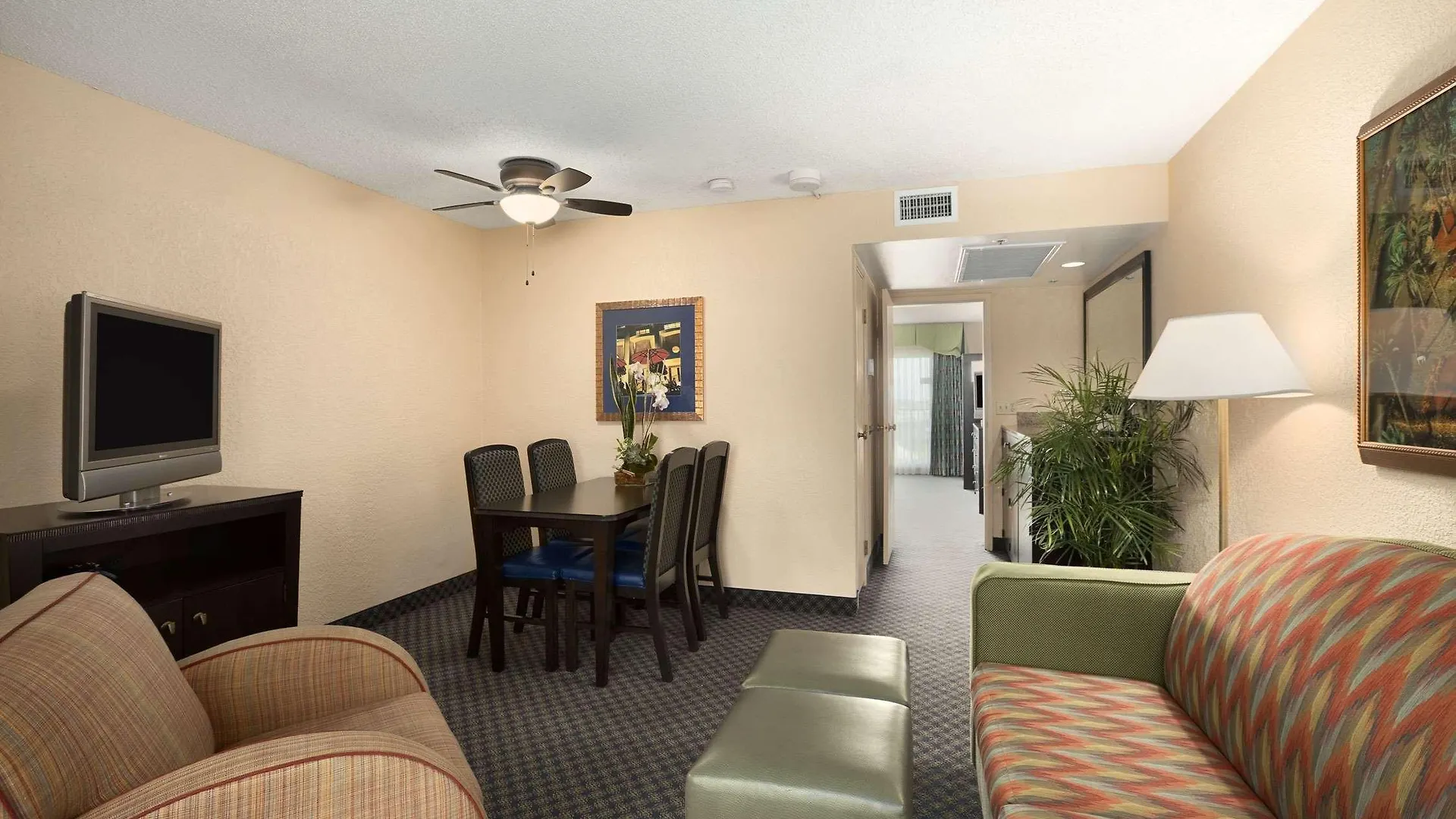 Embassy By Hilton International Airport Miami