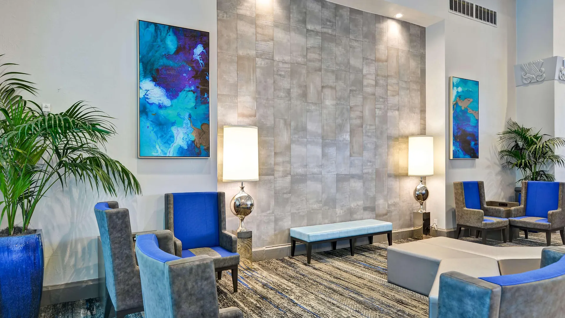 Embassy By Hilton International Airport Hotel 4*