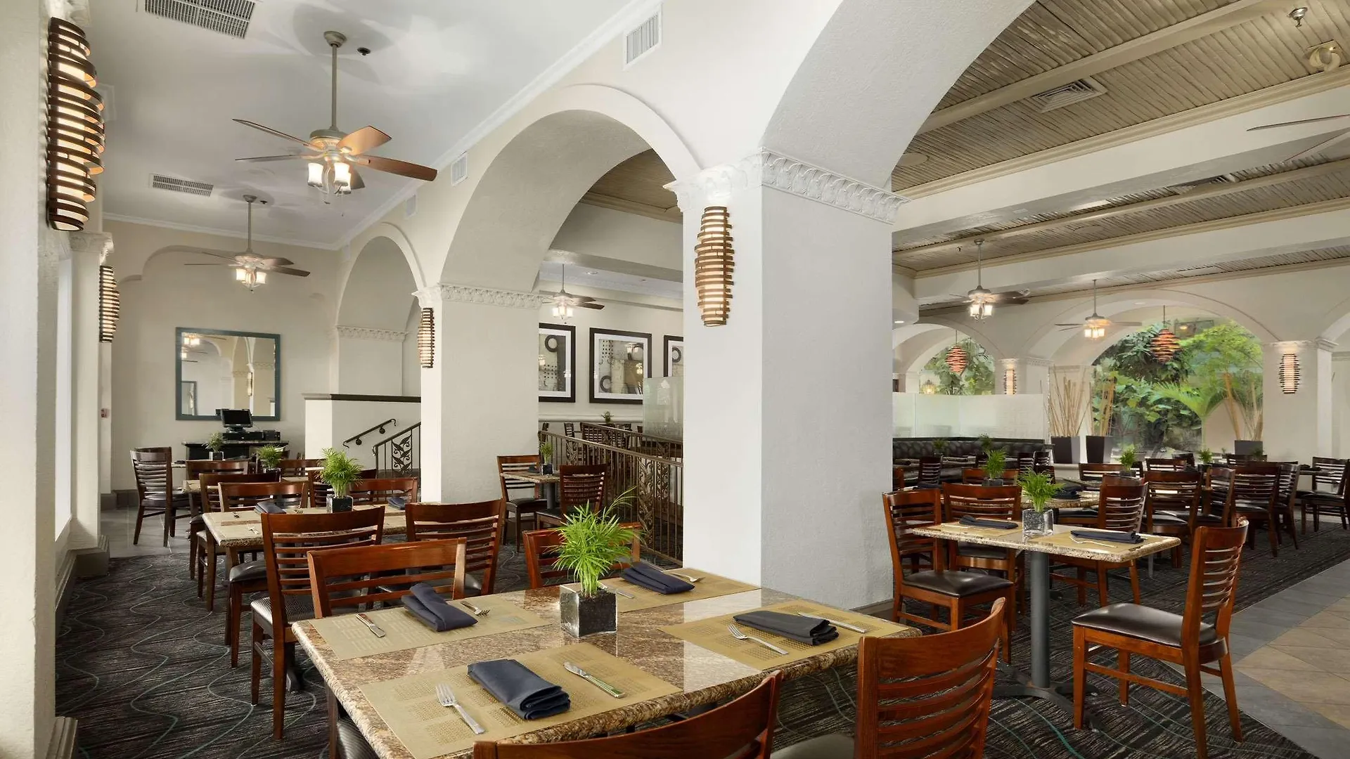 Embassy By Hilton International Airport Miami