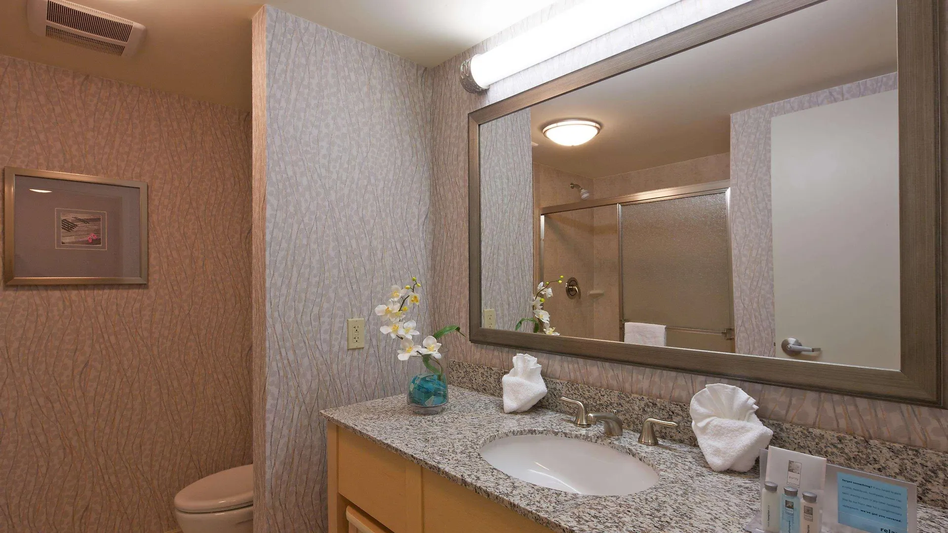Hampton & By Hilton Downtown/brickell