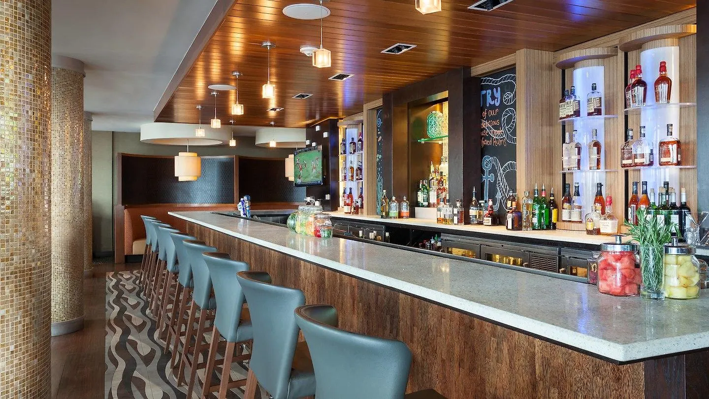 Hotel Marriott Biscayne Bay 4*