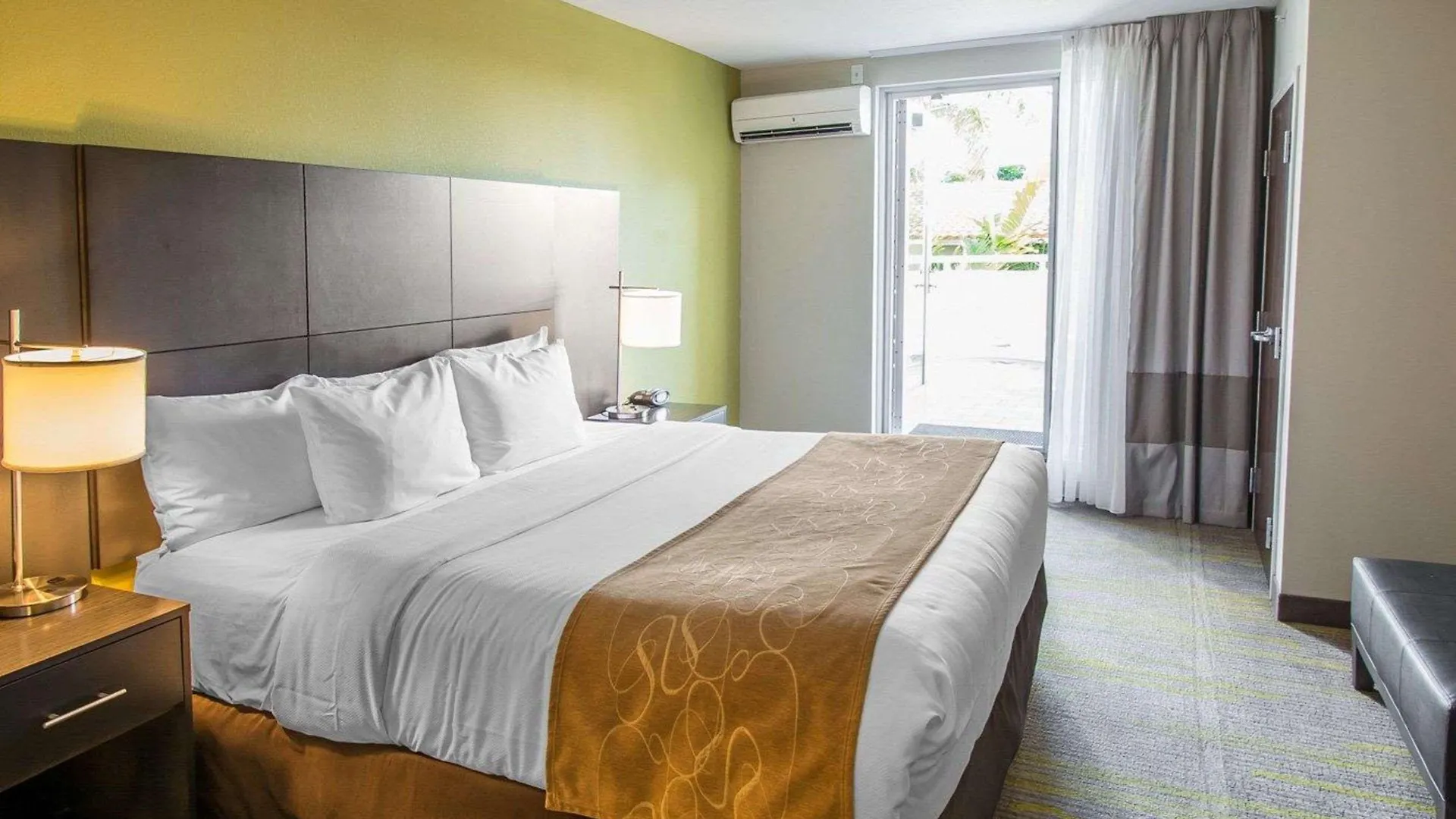 Comfort Miami Airport North Hotel