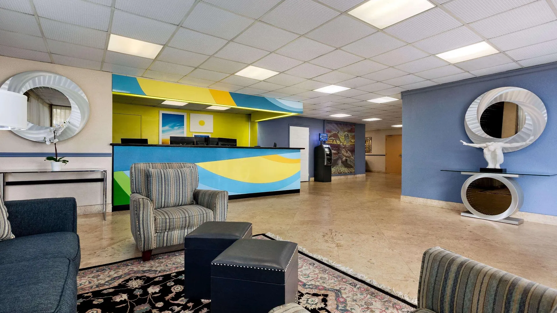Envision International Airport 3*