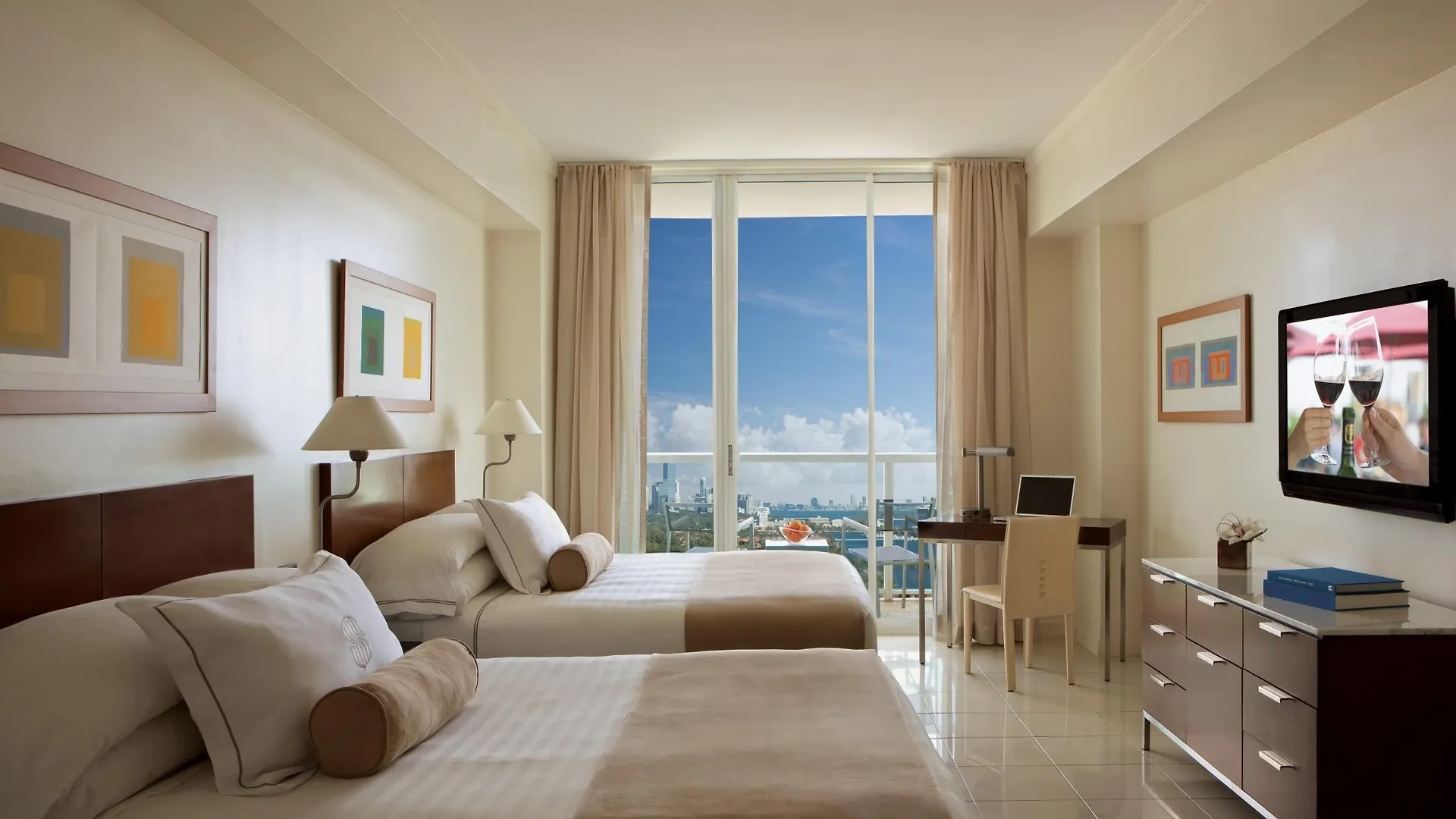 The Ritz-carlton Coconut Grove,
