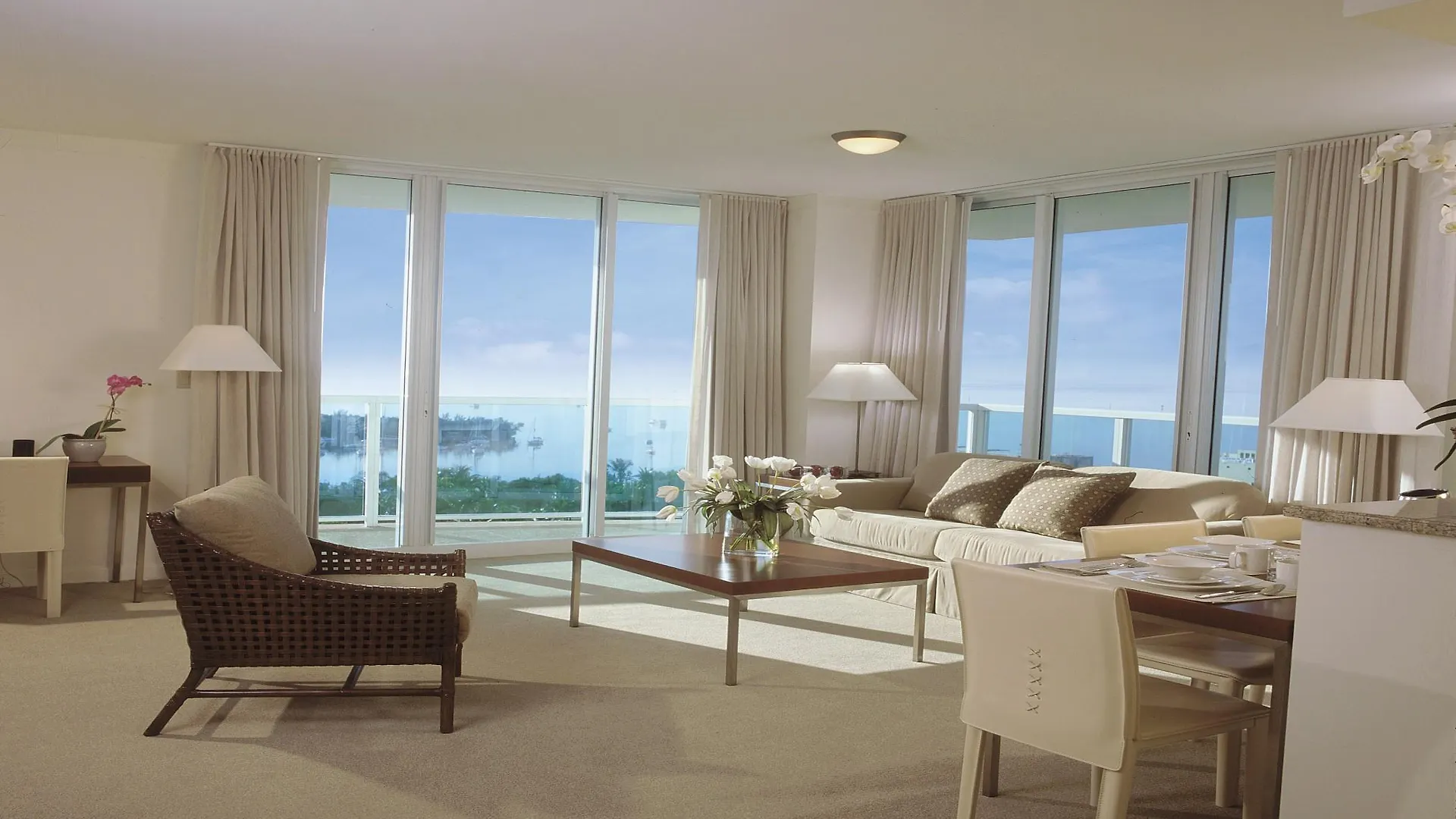 Hotel The Ritz-carlton Coconut Grove, 5*