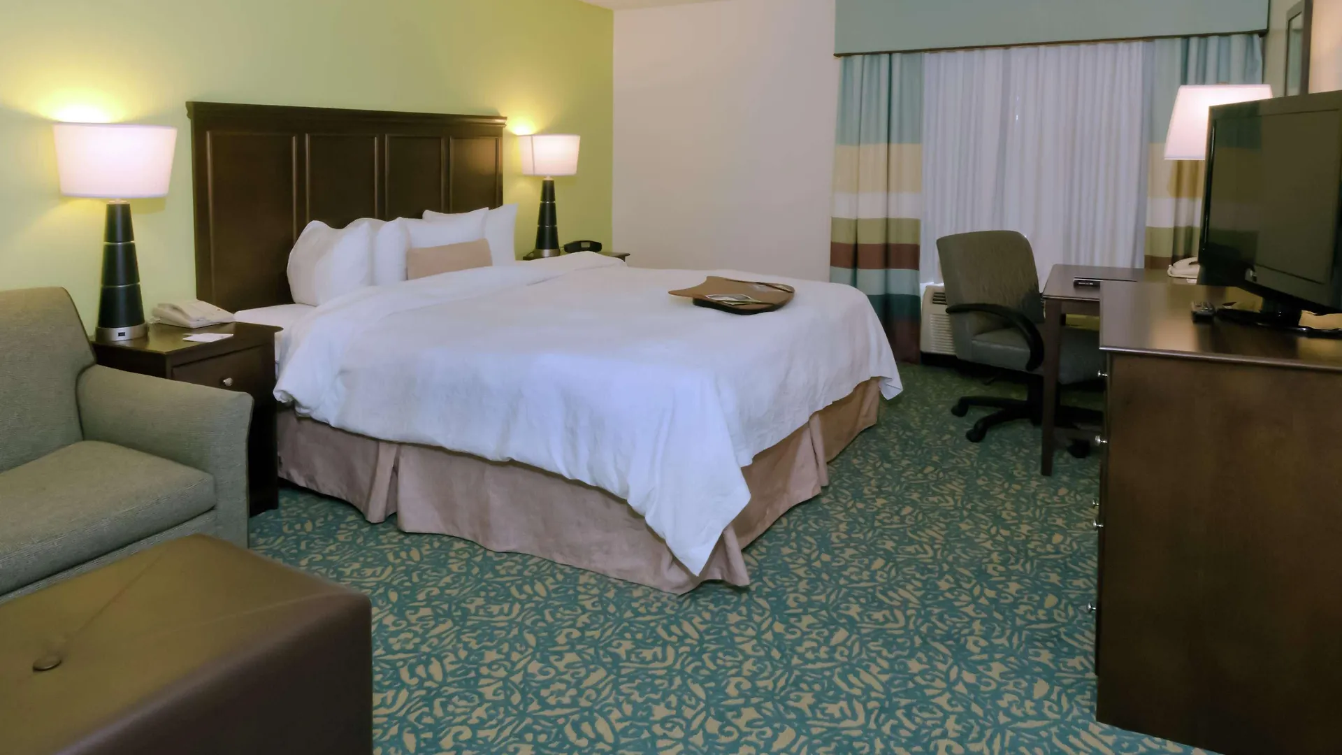 Hotel Hampton & Miami-doral Dolphin Mall Miami