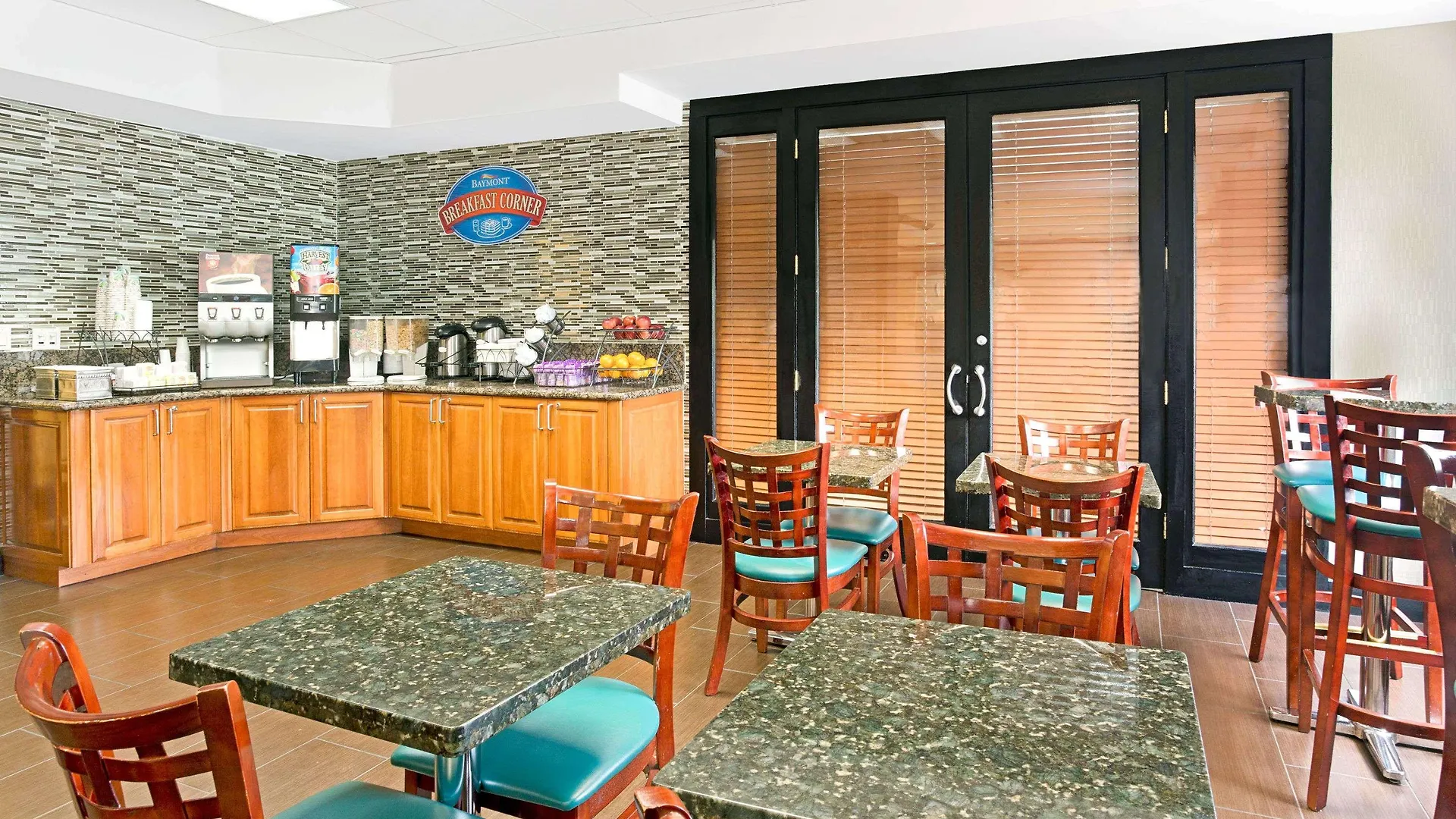 Hotel Spark By Hilton Doral 3*