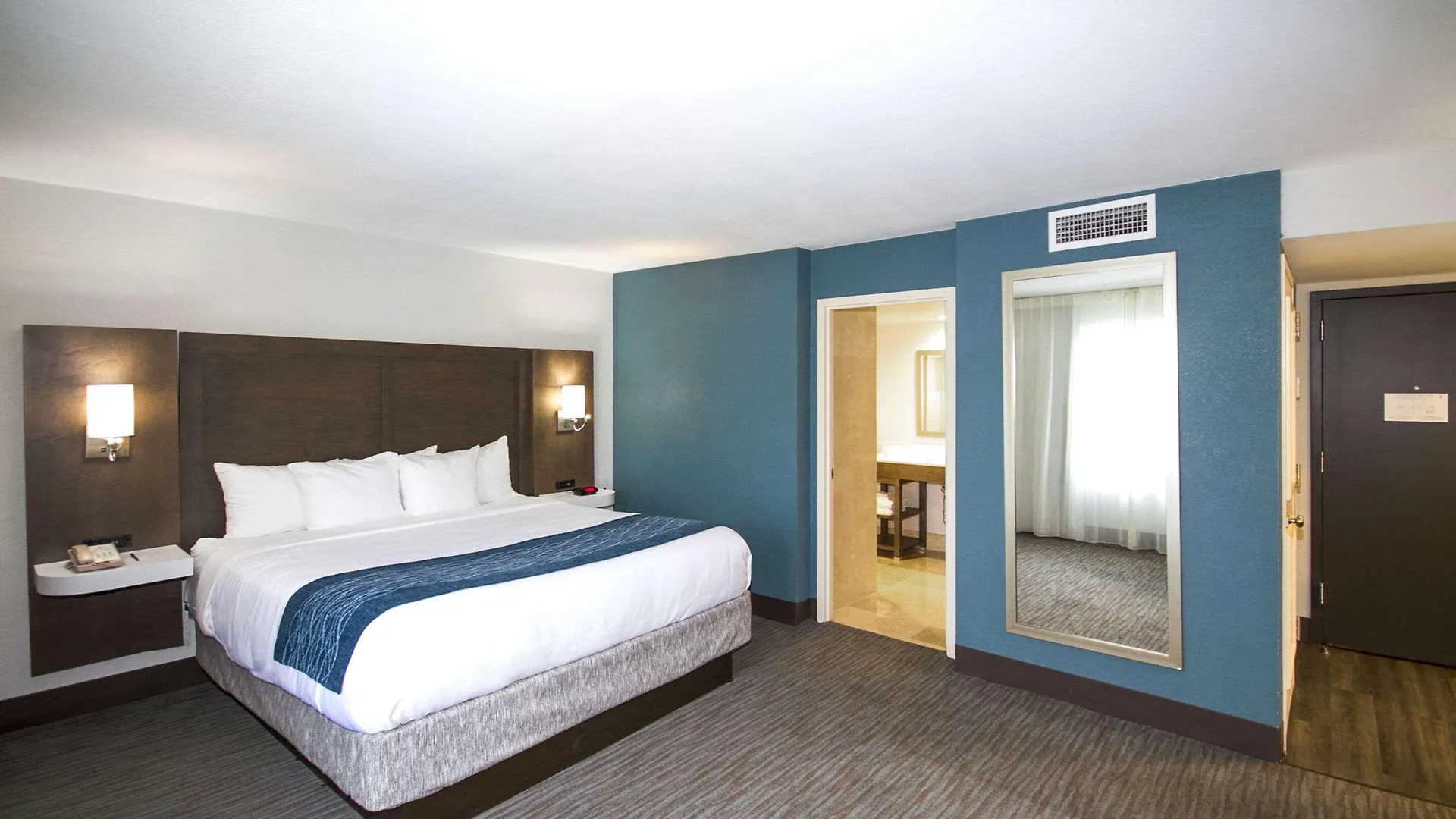 Hotel Comfort & Downtown Brickell-port Of Miami