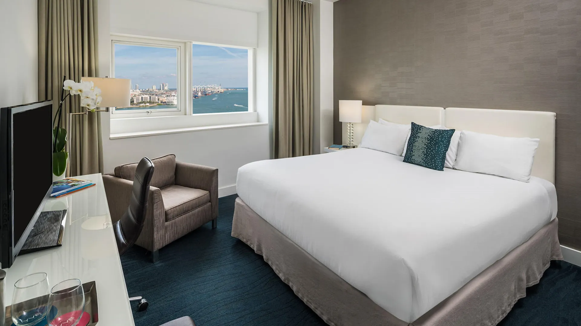 Yve 3* Miami