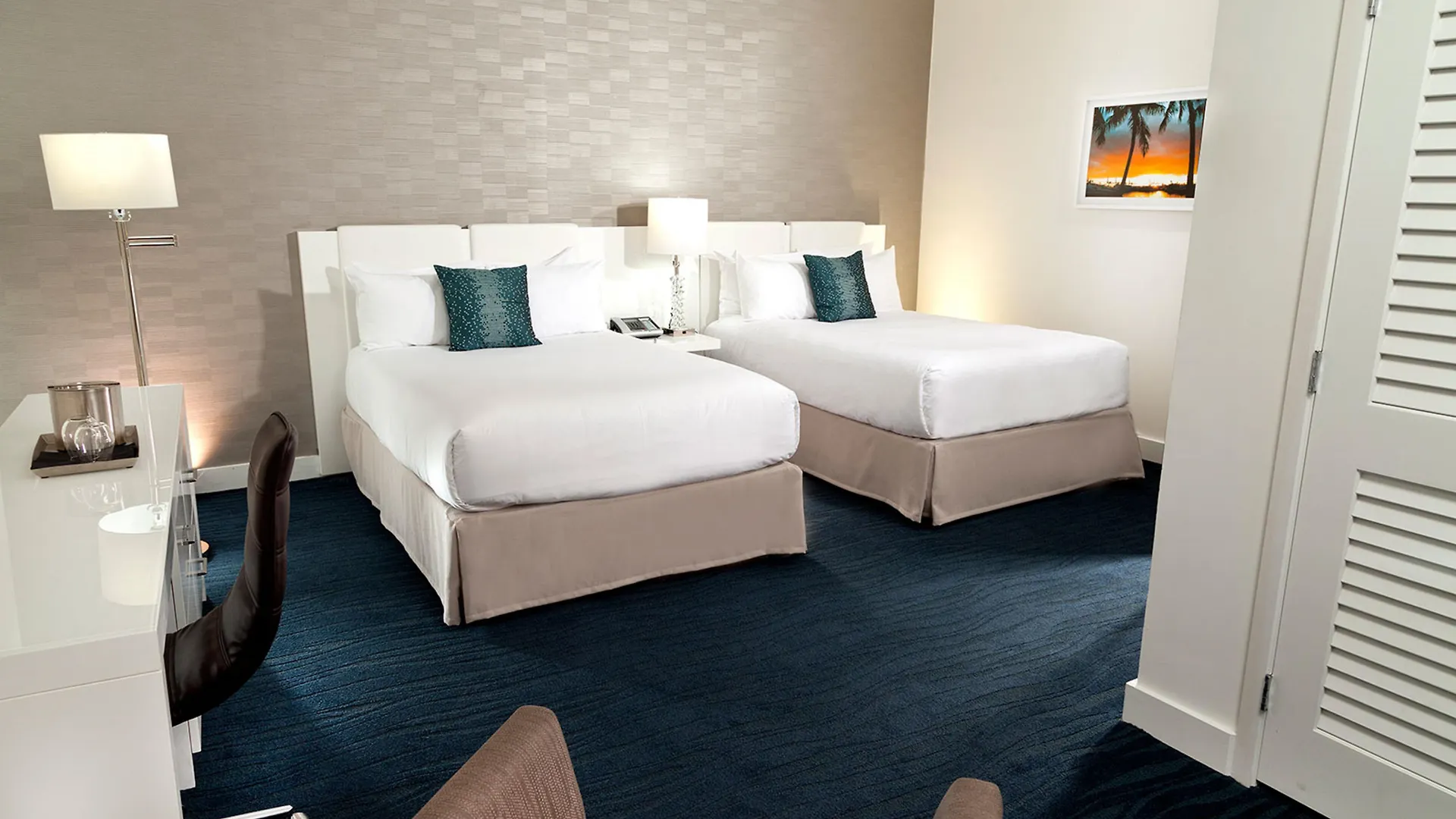 Yve Hotel