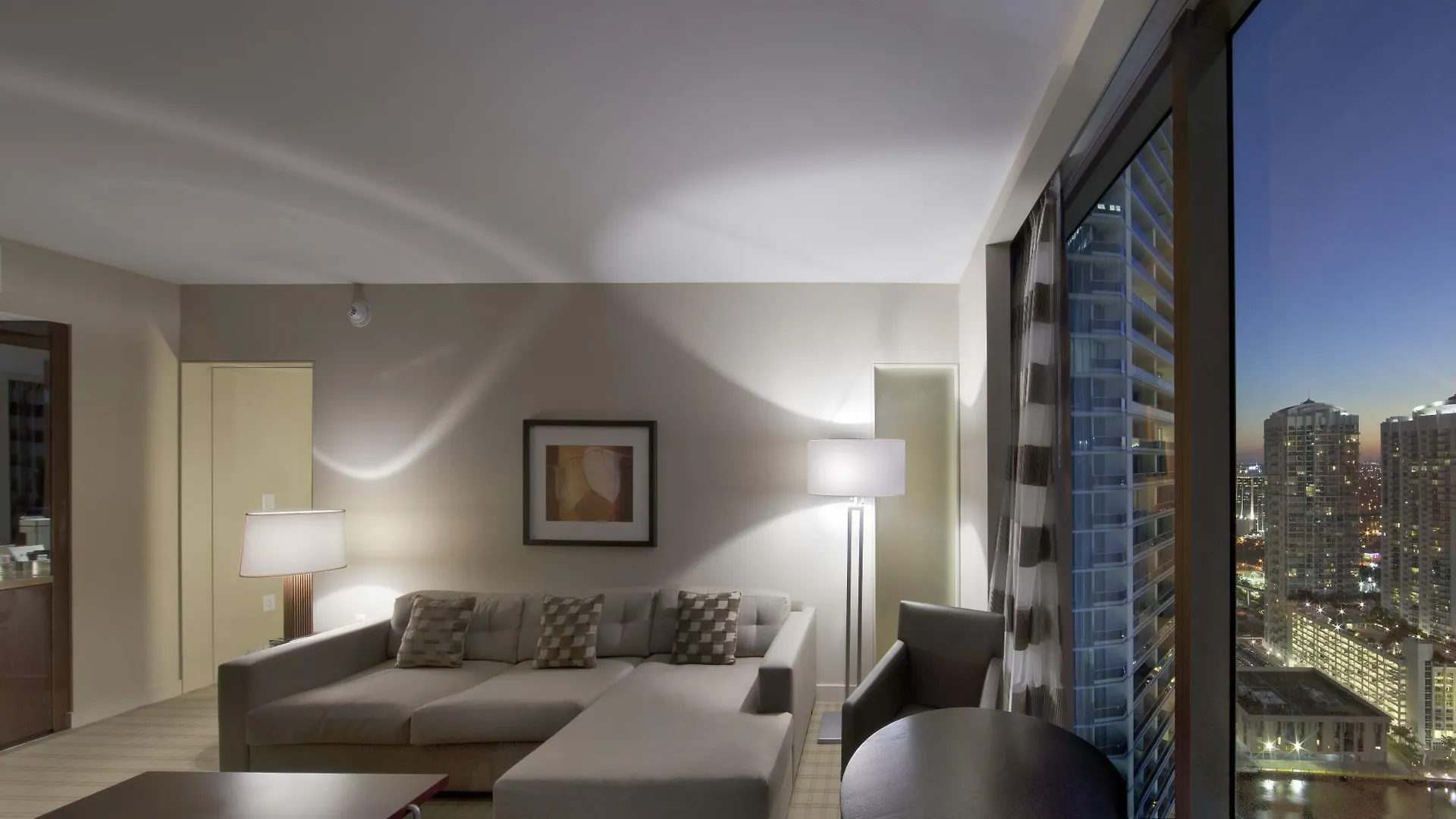 Hotel Jw Marriott Marquis Miami