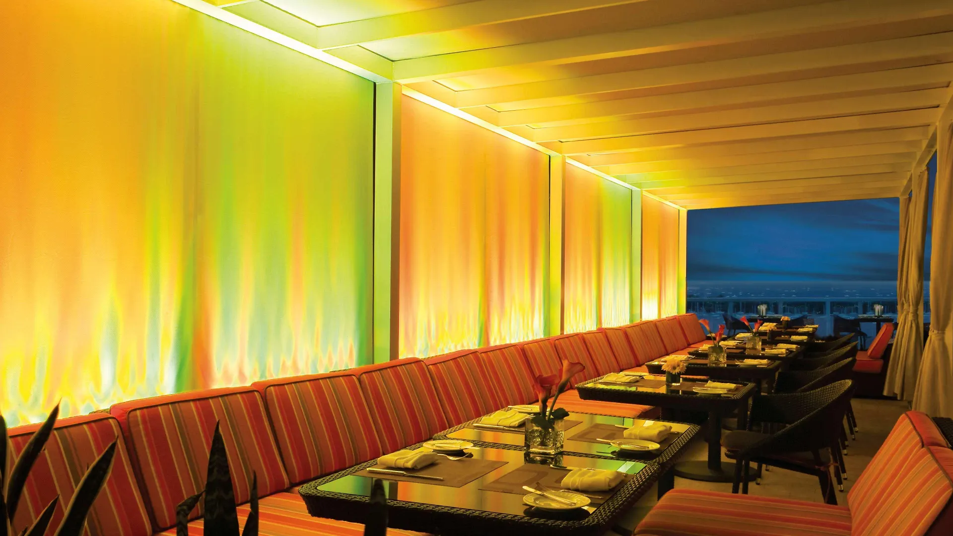 Arya Bw Premier Collection Hotel 4*