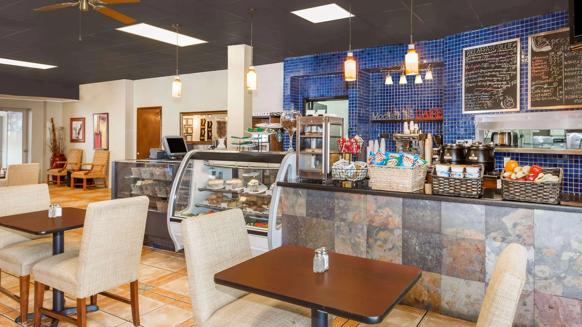 Hotel Days By Wyndham Miami Airport North Miami Springs