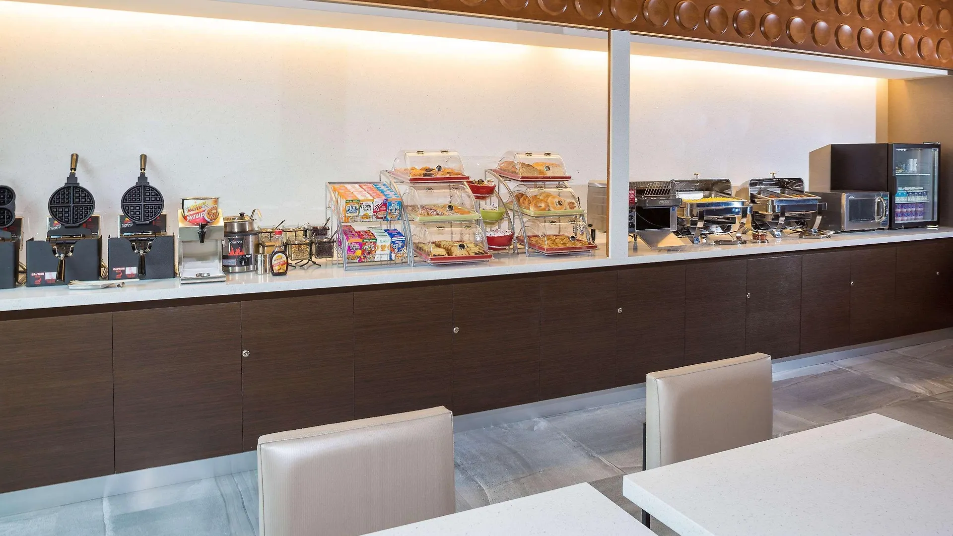 Hotel Wingate By Wyndham Miami Airport