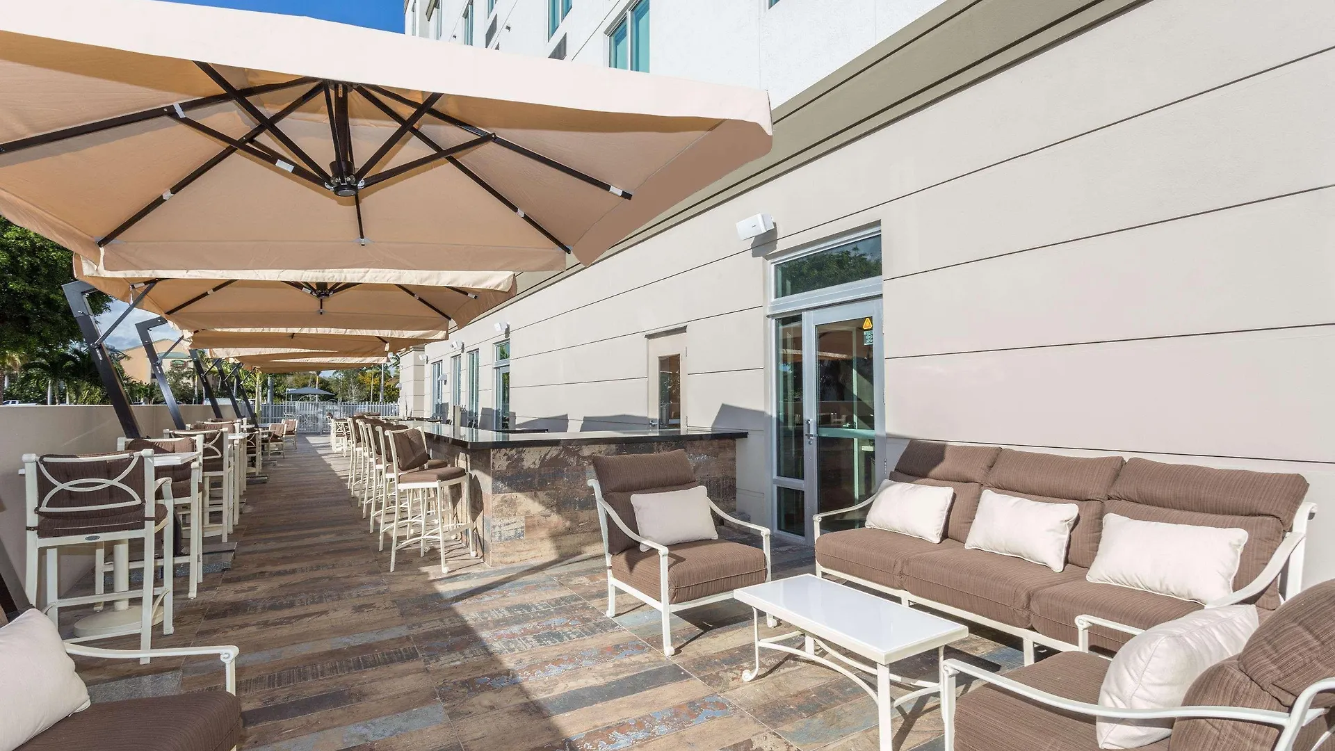 Wingate By Wyndham Miami Airport Hotel