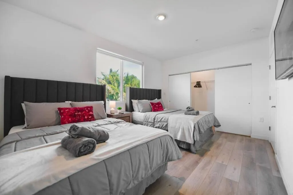 Wonderful Townhouse With 3 Bedrooms * Miami